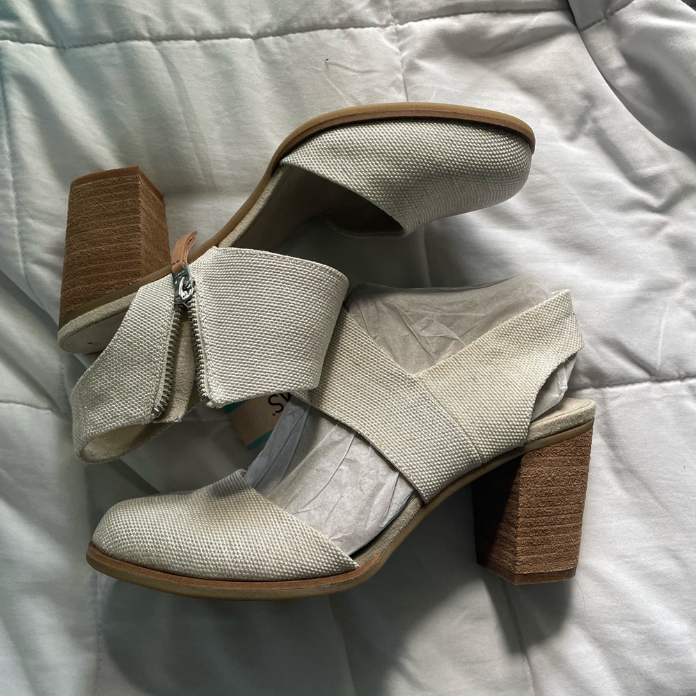 Toms Majorca Sandals